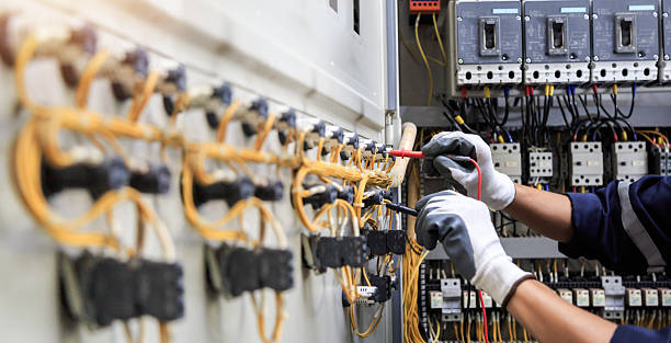 Professional Electrician technician working in Brackenridge, PA